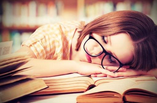 Νευροεπιστήμη: Ο ύπνος βοηθάει την μάθηση.